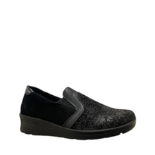 Load image into Gallery viewer, Aco Comfort Abroad Black Flower