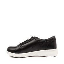 Load image into Gallery viewer, Ziera Solar Black-White Sole