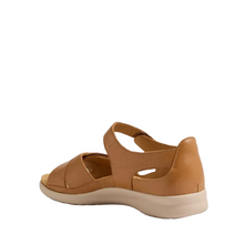 Load image into Gallery viewer, Ziera Bronn Dark Tan Almond