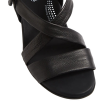 Load image into Gallery viewer, Diana Ferrari Supersoft Cevie Black