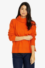 Load image into Gallery viewer, Jump Roll Nk Pkt Pullover
