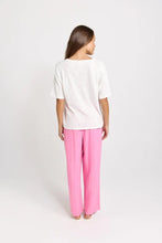 Load image into Gallery viewer, Betty Basics Aries V-Neck Sweater White