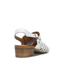 Load image into Gallery viewer, Cabello Alaca White
