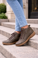 Load image into Gallery viewer, Cabello 7232-420 Khaki