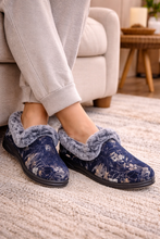 Load image into Gallery viewer, Panda Emille Navy Print