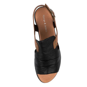 Django and Juliette Madis Dark Almond