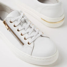Load image into Gallery viewer, Django And Juliette Wovi White-white Sole Leather