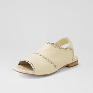 Django and Juliette Pelham Light Camel