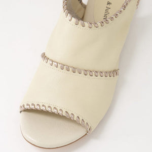 Django and Juliette Pelham Light Camel
