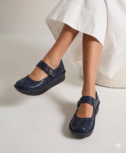 Load image into Gallery viewer, Alegria Paloma Blue Notes