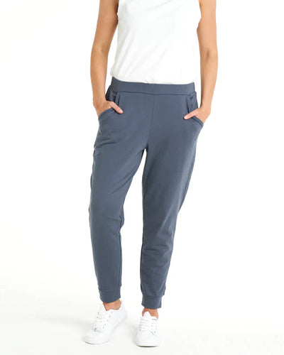 Betty Basics Lindsay Jogger Indi Blue