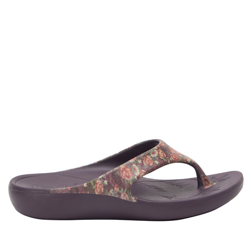 Alegria Ode Garden Chic