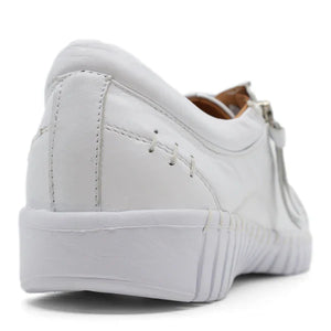 Sala Bibi White