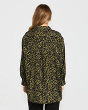 Load image into Gallery viewer, Sass Clothing Theo Oversized Shirt Khaki Animal