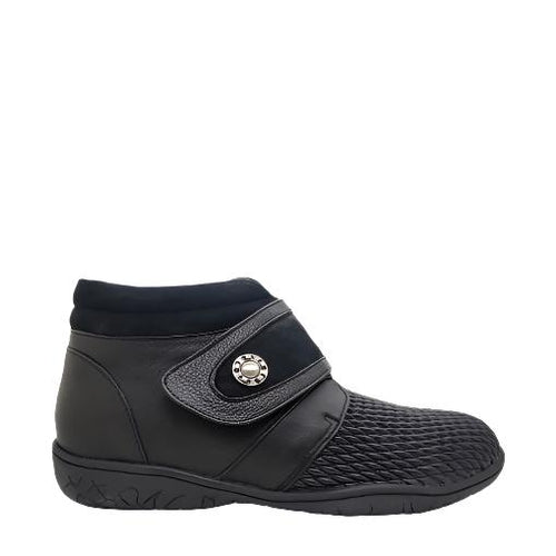 Jemma River Ladies Leather Boots Black