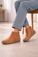 Load image into Gallery viewer, Cabello Active Willa Tan Boots