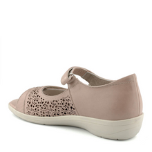 Load image into Gallery viewer, Cabello Re3405 Taupe