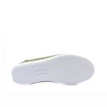 Load image into Gallery viewer, Cabello Eg17 Pistachio