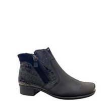 Load image into Gallery viewer, Aco Comfort Acwell Black Leather/Croc