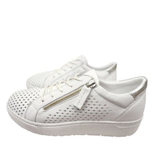 Load image into Gallery viewer, Cabello Eg702 White Womens Shoes