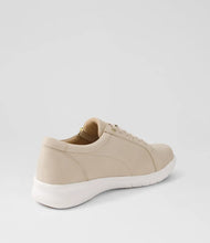 Load image into Gallery viewer, Ziera Solar Xf-zr / Almond Leather