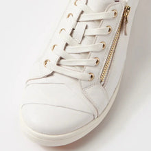 Load image into Gallery viewer, Ziera Denes Xf White-white Leather