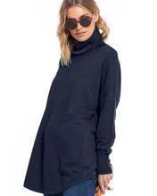 Load image into Gallery viewer, Betty Basics Erica Sweat Navy