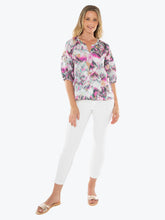 Load image into Gallery viewer, Jump Abstract Ikat Tee