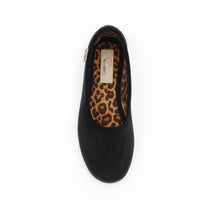 Load image into Gallery viewer, We Love Slippers P610 Black